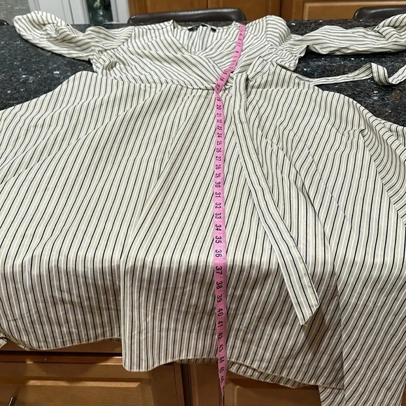 Mile Gabrielle Long Sleeve Dress - Picture 10 of 11